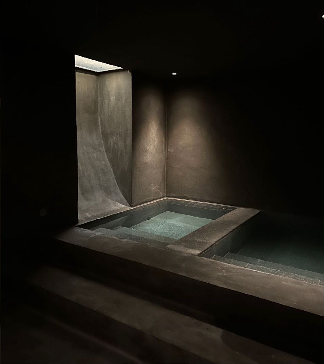 Riela Bath house